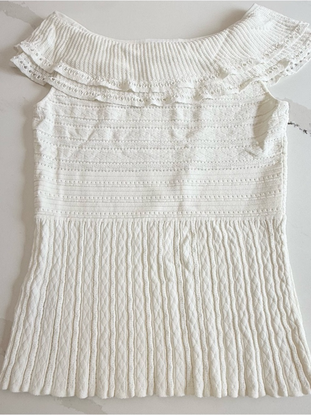 Tahari ASL Ivory Mixed Stitch knit Ruffle Neck Sleeveless Sweater Top Size M NWT
